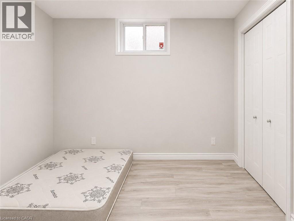 212 Colton Circle, Kitchener, Ontario  N2A 4K2 - Photo 23 - 40842331