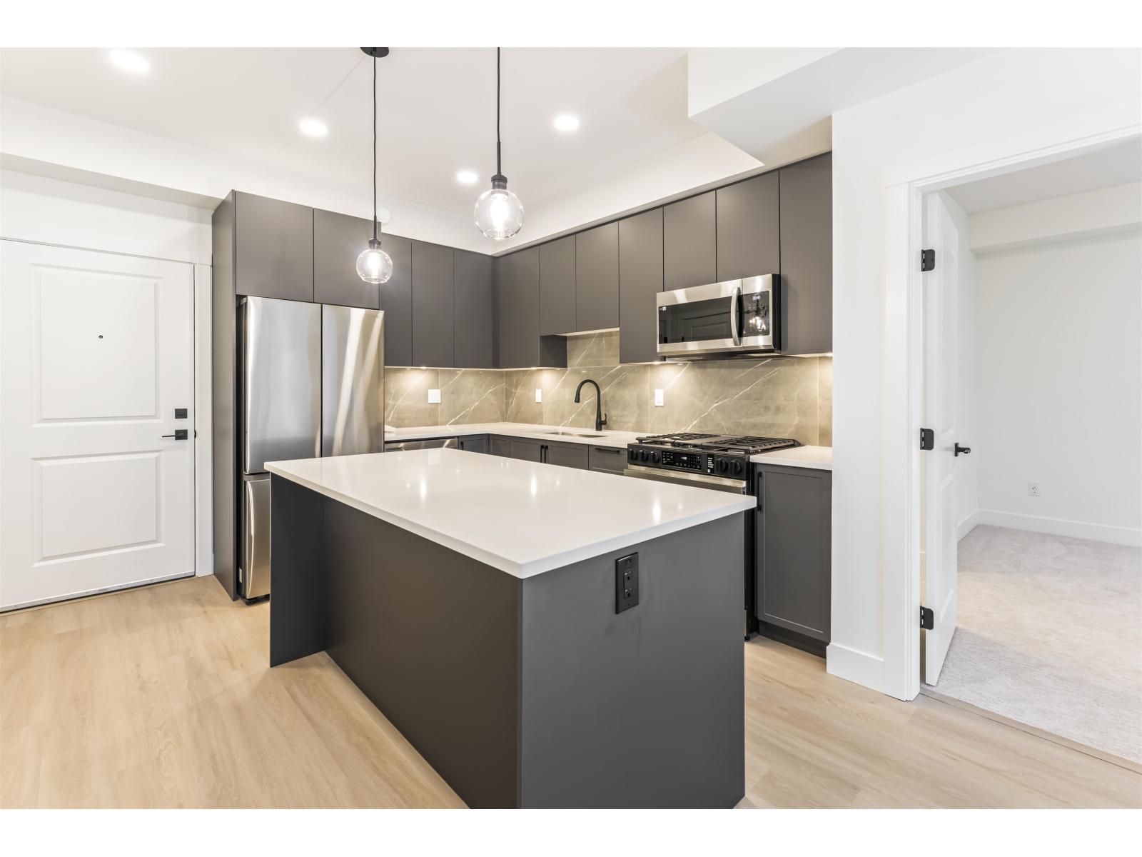 611 3480 146a Street, Surrey, British Columbia  V4P 0H6 - Photo 5 - R3138460