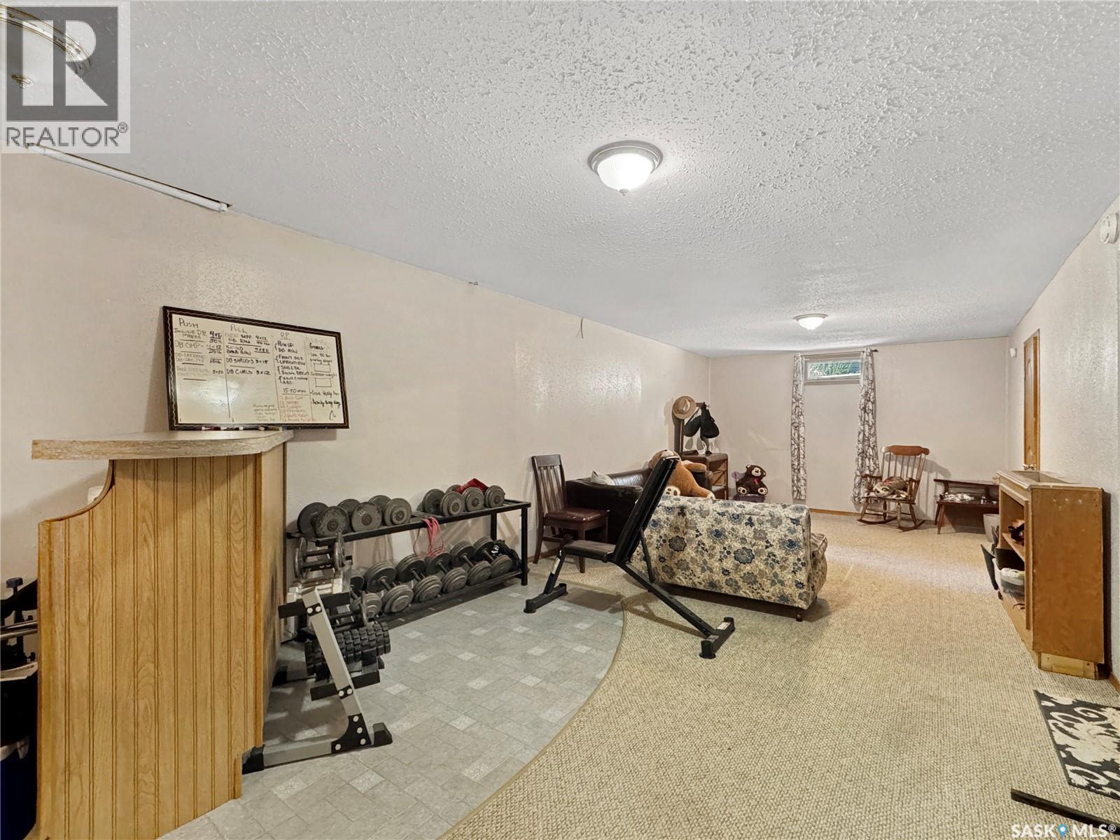 613 3rd Street W, Wilkie, Saskatchewan  S0K 4W0 - Photo 14 - SK039035