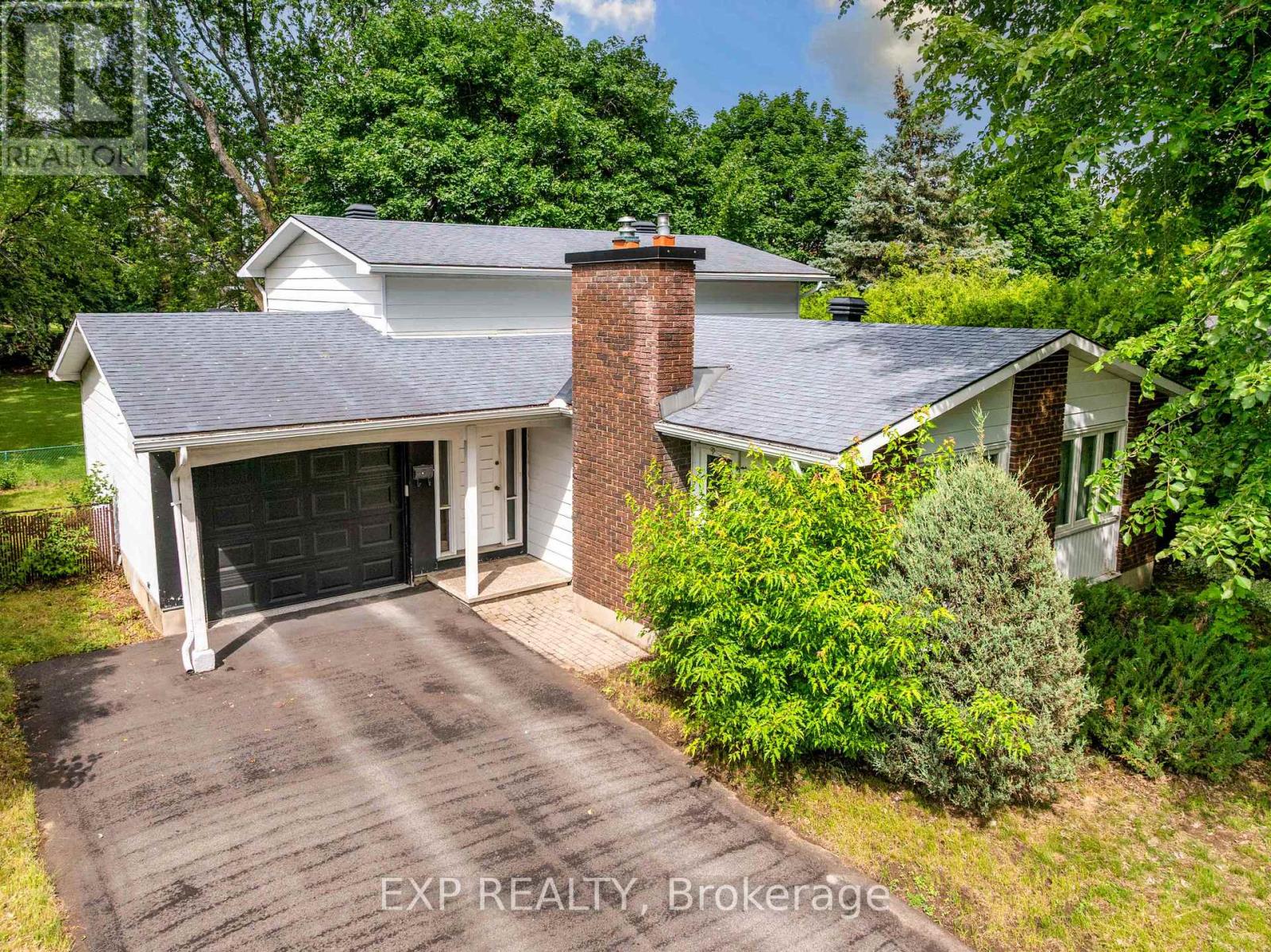 167 Withrow Avenue, Ottawa, Ontario K2G 2J6 - Photo 3 - X13481646