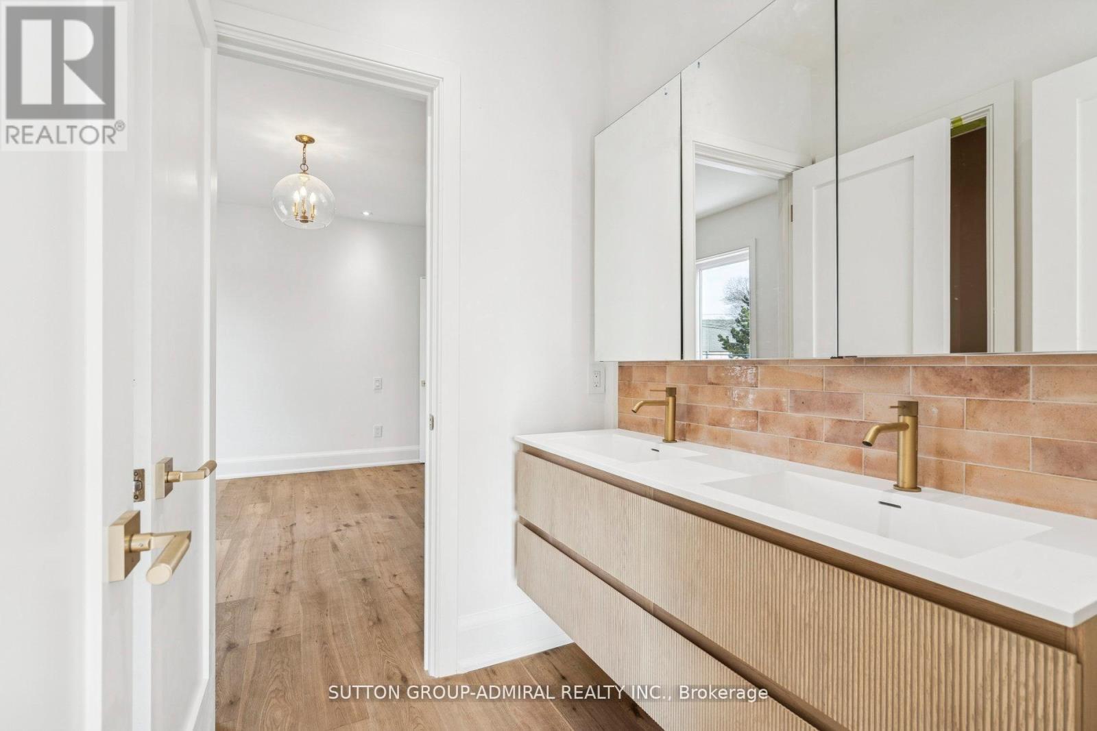 78 Burncrest Drive, Toronto, Ontario  M5M 2Z5 - Photo 15 - C13476682