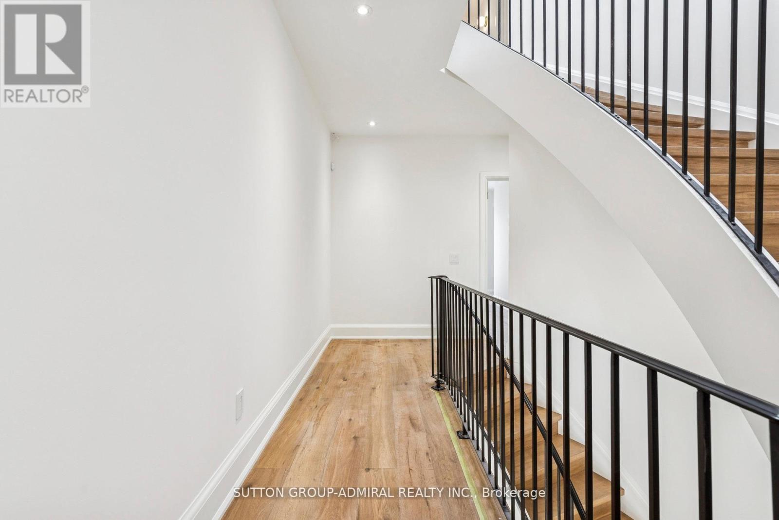 78 Burncrest Drive, Toronto, Ontario  M5M 2Z5 - Photo 7 - C13476682