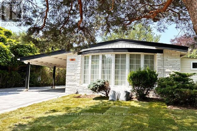 48 HOUSTON CRESCENT, Toronto, Ontario