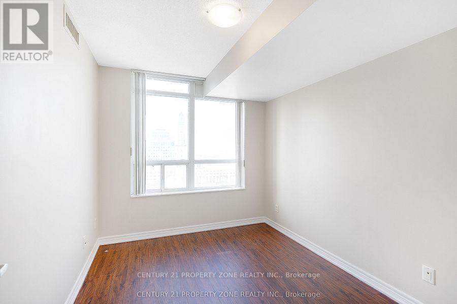 1703 - 310 Burnhamthorpe Road W, Mississauga, Ontario  L5B 4P9 - Photo 15 - W13481632