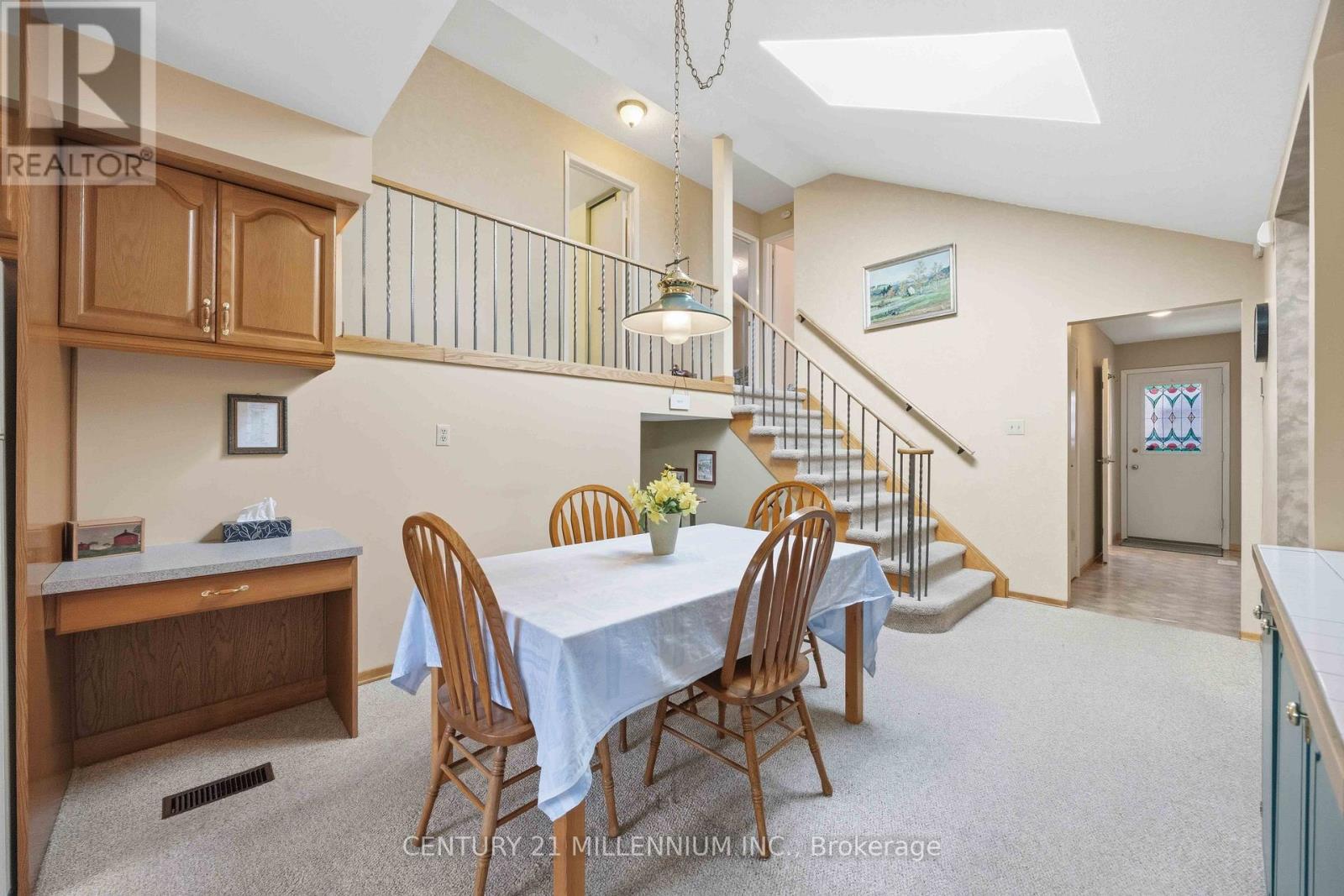 112 Blackthorn Lane, Brampton, Ontario  L6V 3K8 - Photo 13 - W13481698