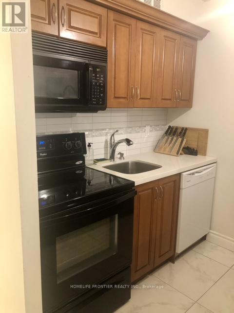 712 - 633 Bay Street, Toronto, Ontario M5G 2G4 - Photo 3 - C13481520