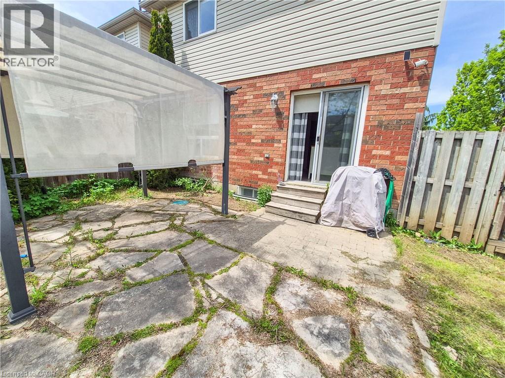 147 Dubrick Crescent Unit# 1, Kitchener, Ontario  N2E 4G3 - Photo 12 - 40842059
