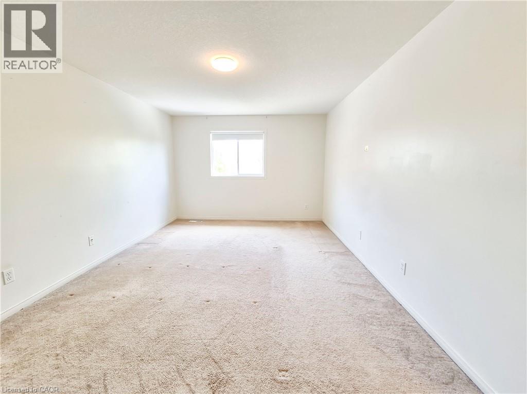 147 Dubrick Crescent Unit# 1, Kitchener, Ontario  N2E 4G3 - Photo 16 - 40842059