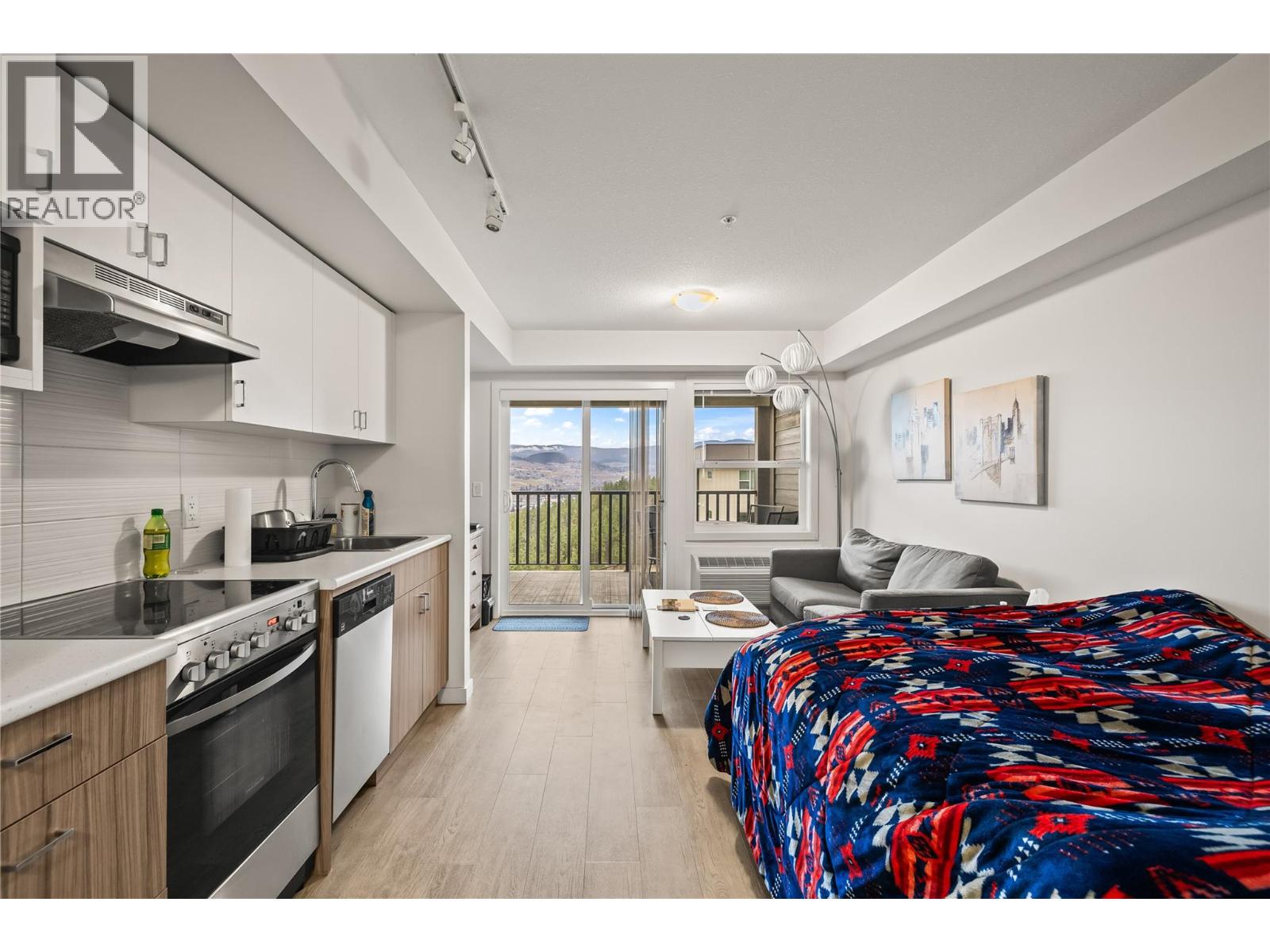 695 Academy Way Unit# 119, Kelowna, British Columbia  V1V 0C7 - Photo 3 - 10369194