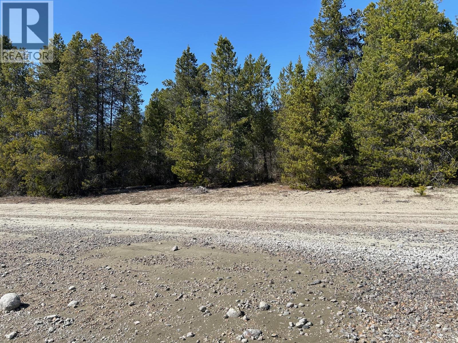 7416 3a Highway, Balfour, British Columbia  V1L 7E9 - Photo 10 - 10342217