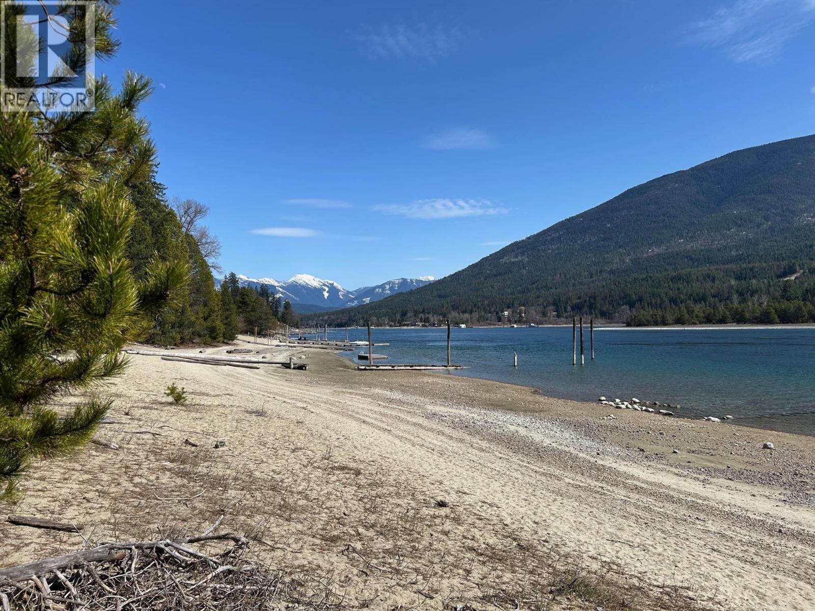 7416 3a Highway, Balfour, British Columbia  V1L 7E9 - Photo 7 - 10342217