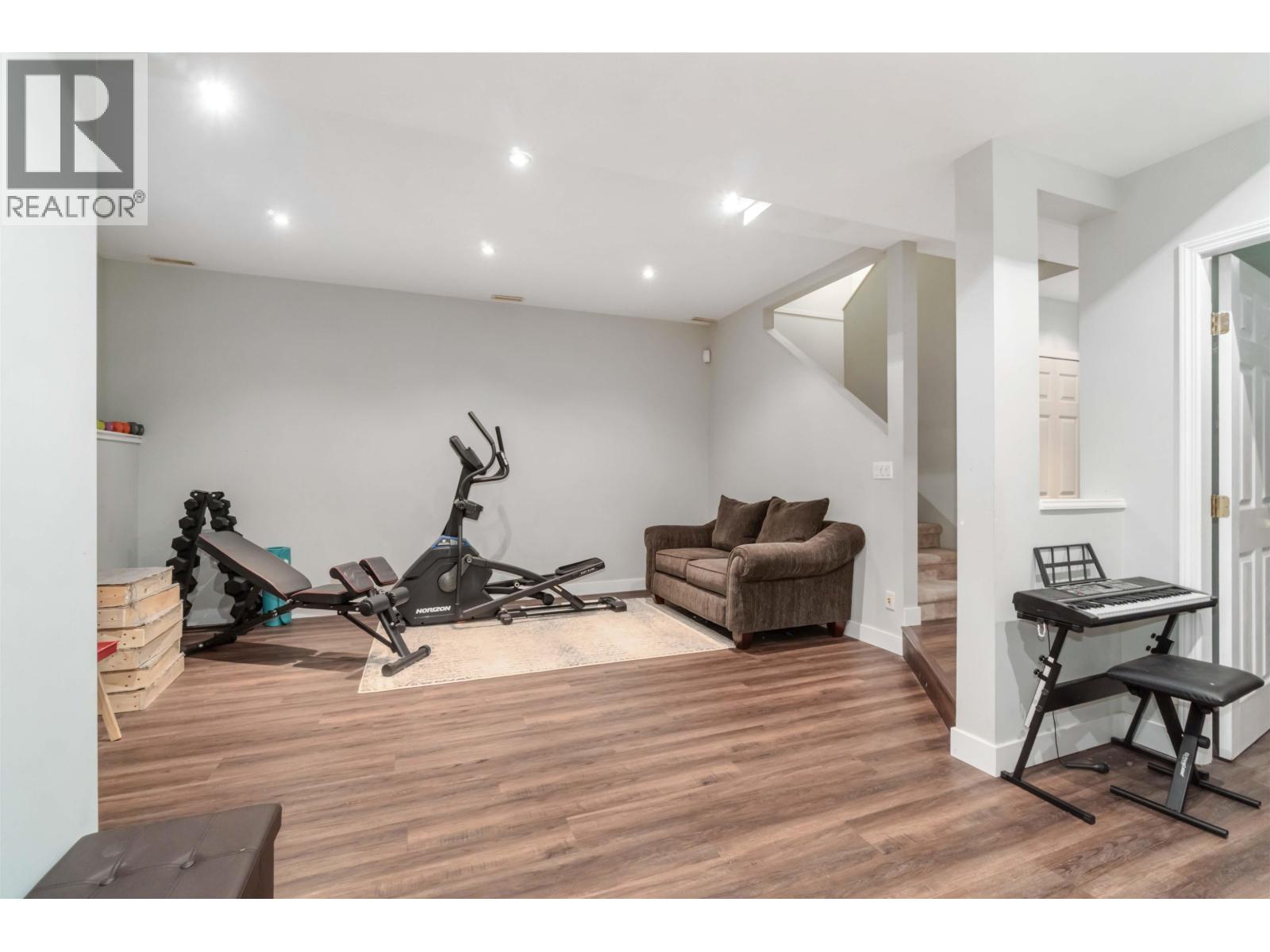 30 2590 Panorama Drive, Coquitlam, British Columbia  V3E 2W9 - Photo 31 - R3139149