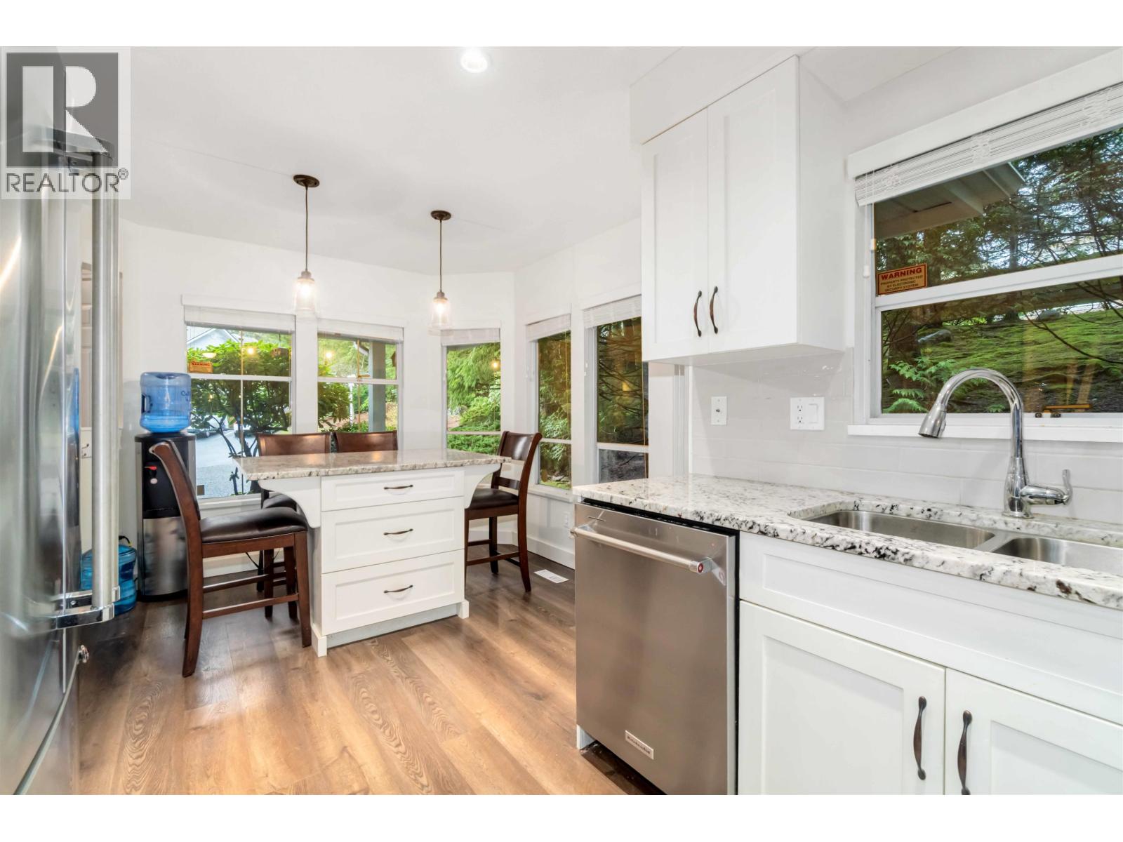 30 2590 Panorama Drive, Coquitlam, British Columbia  V3E 2W9 - Photo 8 - R3139149