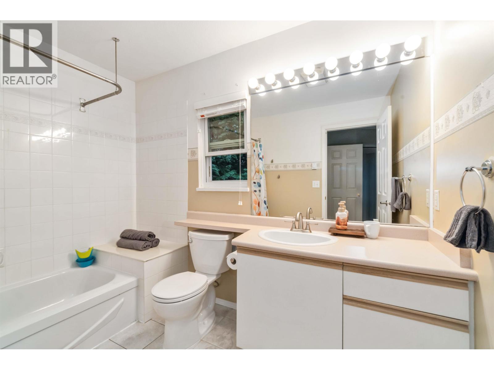 30 2590 Panorama Drive, Coquitlam, British Columbia  V3E 2W9 - Photo 22 - R3139149
