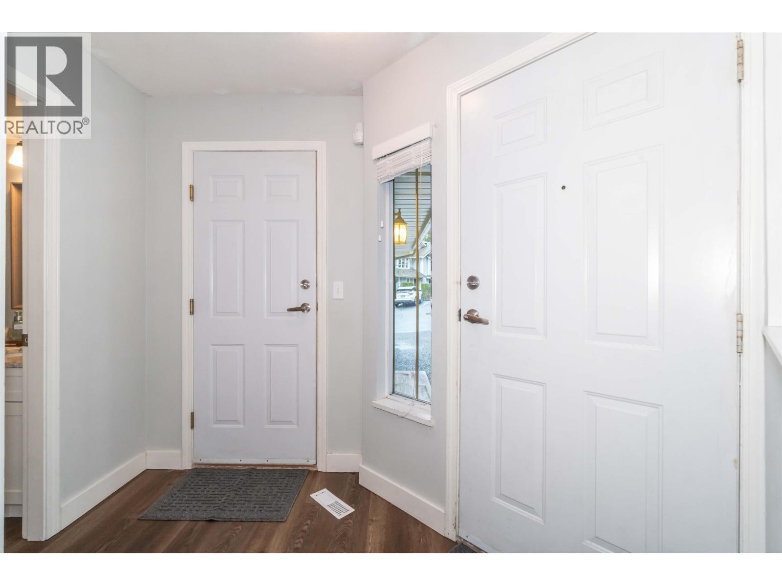 30 2590 Panorama Drive, Coquitlam, British Columbia  V3E 2W9 - Photo 5 - R3139149