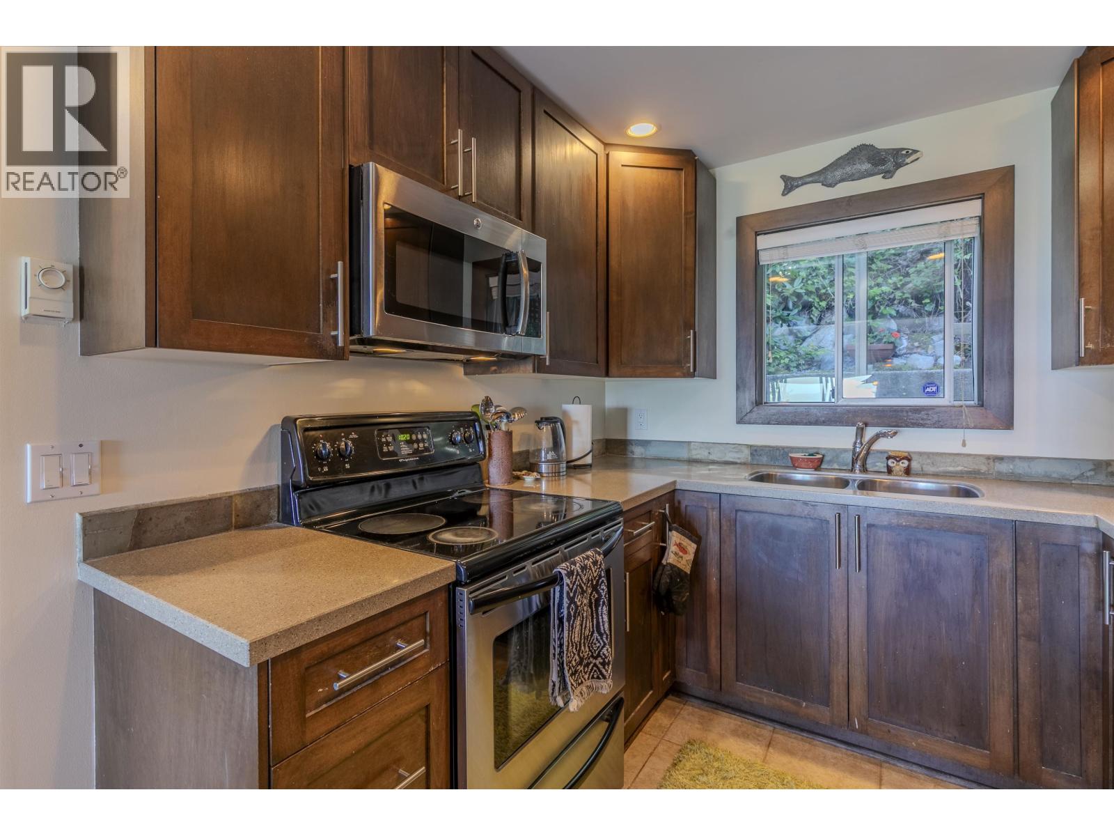 5 350 Centre Road, Lions Bay, British Columbia  V0N 2E0 - Photo 12 - R3139228