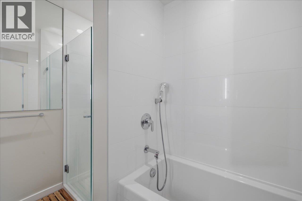 3004 570 Emerson Street, Coquitlam, British Columbia  V3J 0G3 - Photo 27 - R3139243