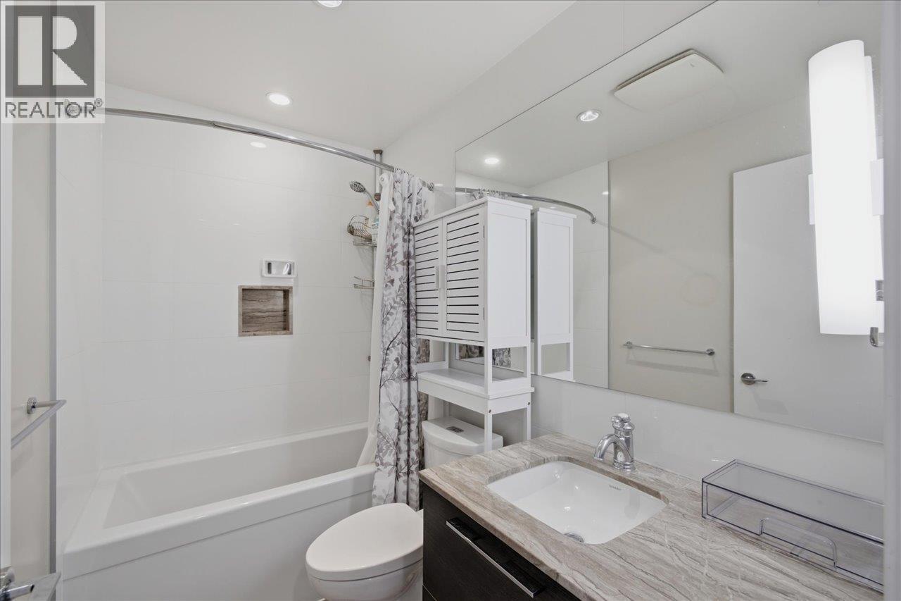3004 570 Emerson Street, Coquitlam, British Columbia  V3J 0G3 - Photo 28 - R3139243