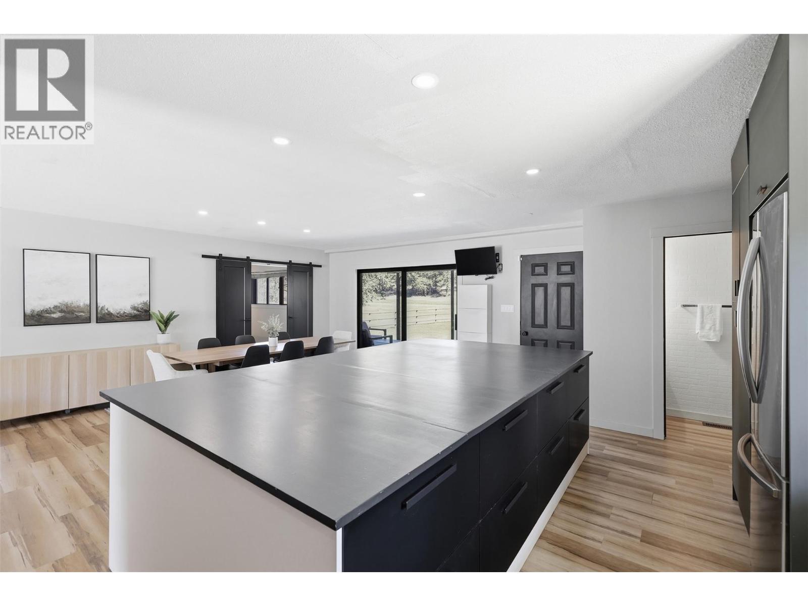 4747 Kamloops Vernon Highway, Westwold, British Columbia  V0E 3B1 - Photo 10 - 10392496