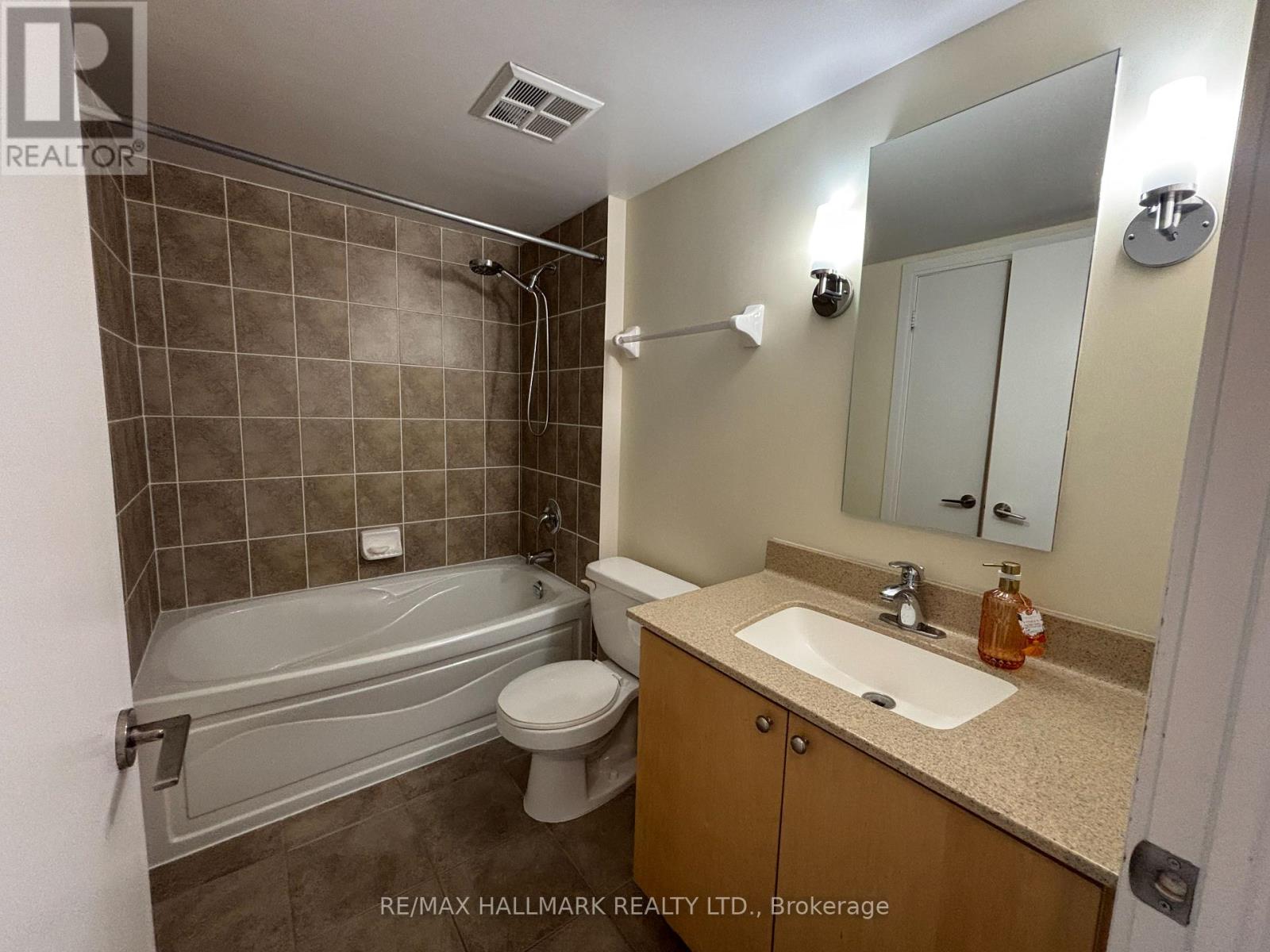839 - 35 Viking Lane, Toronto, Ontario  M9B 0A2 - Photo 28 - W13421794