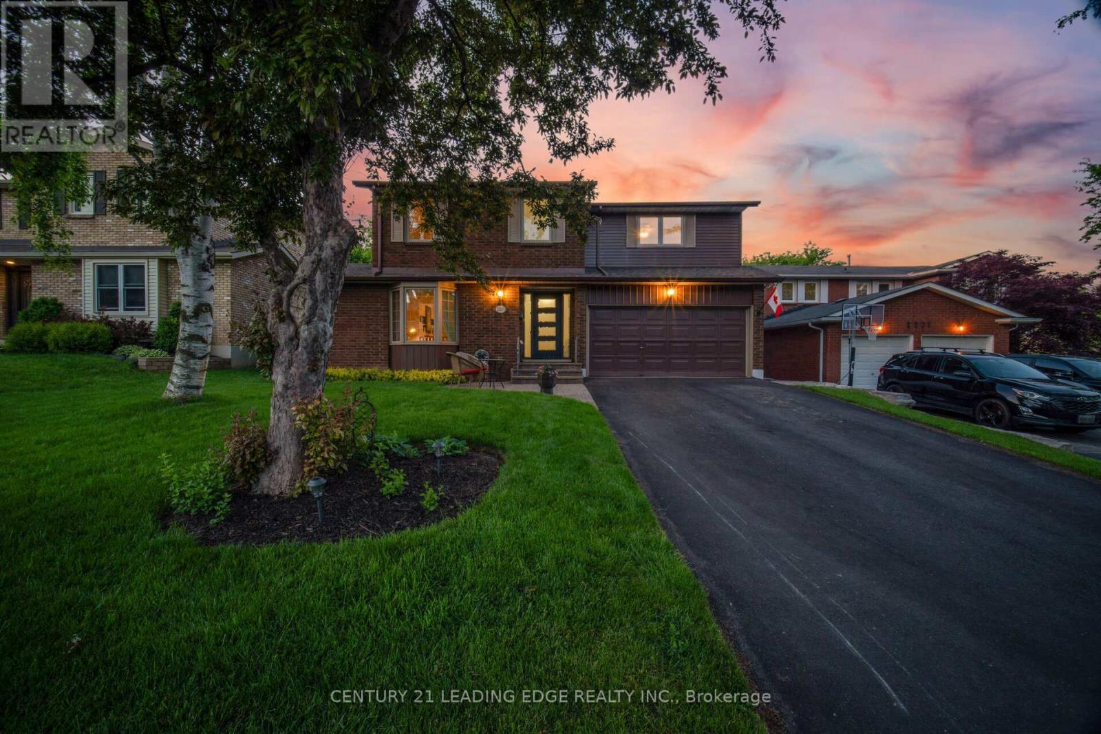 2203 Previn Court, Burlington, Ontario  L7P 4J3 - Photo 17 - W13481730