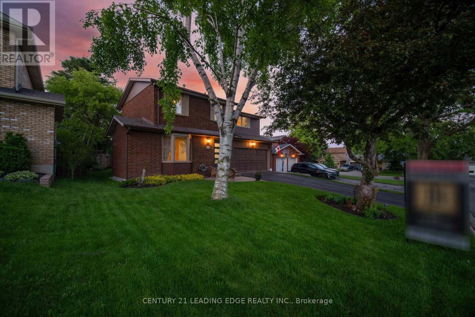 2203 Previn Court, Burlington, Ontario  L7P 4J3 - Photo 18 - W13481730