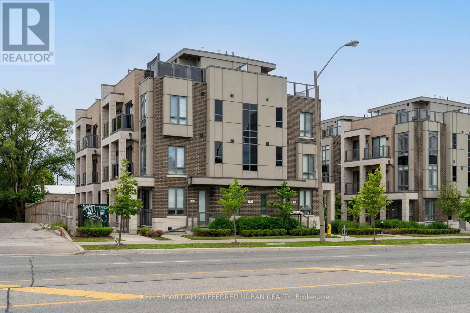1 - 713 Lawrence Avenue W, Toronto, Ontario  M6A 1B4 - Photo 1 - W13481732