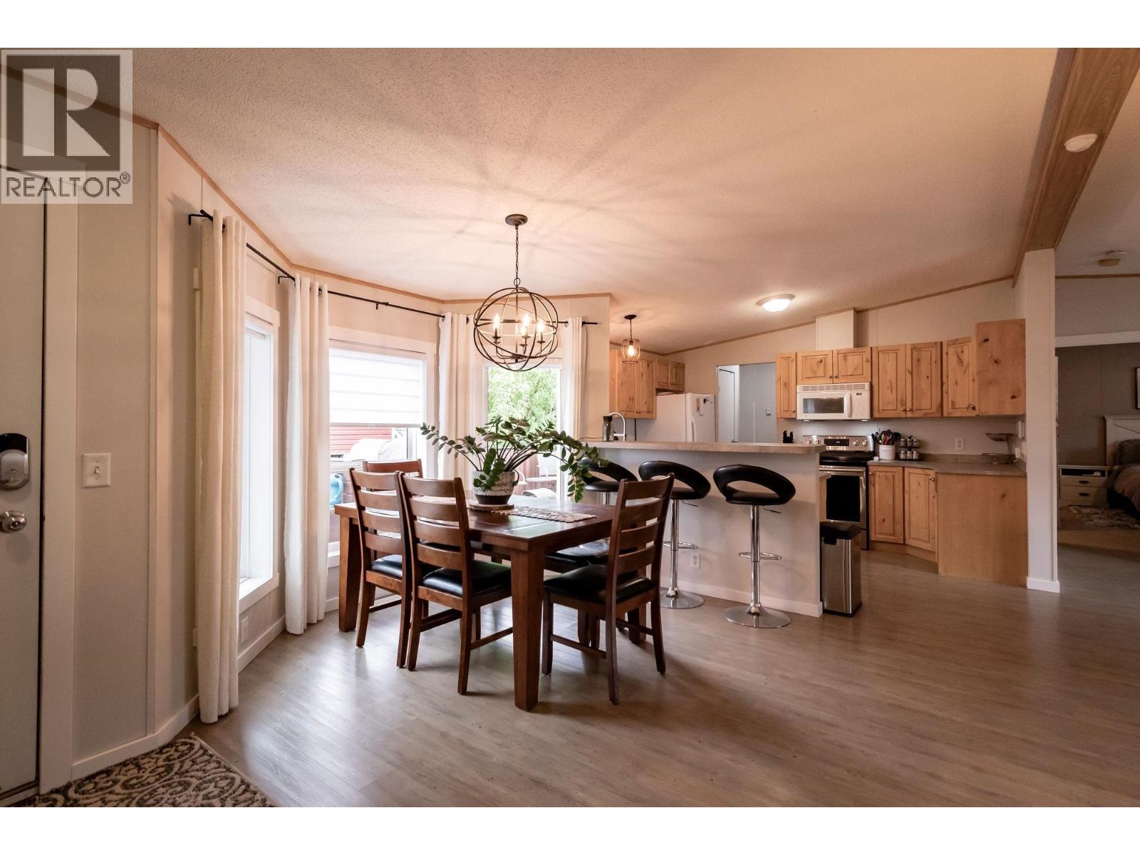 9640 N Spruce Street, Taylor, British Columbia  V0C 2K0 - Photo 7 - R3139219