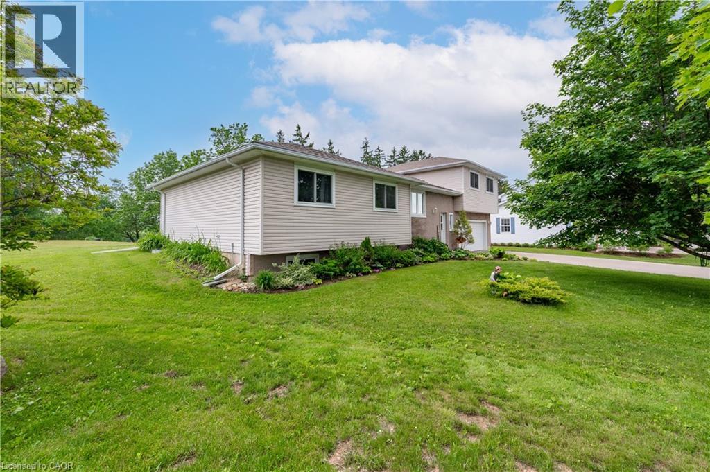 2069 Wendell Court, Wellesley, Ontario  N0B 2T0 - Photo 4 - 40838682