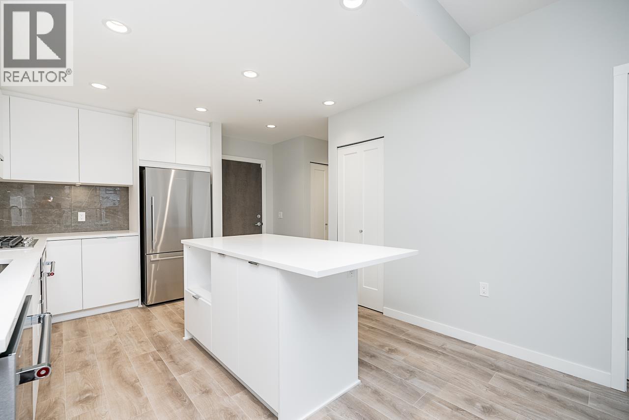 202 615 Cottonwood Avenue, Coquitlam, British Columbia  V3J 2S5 - Photo 11 - R3139115