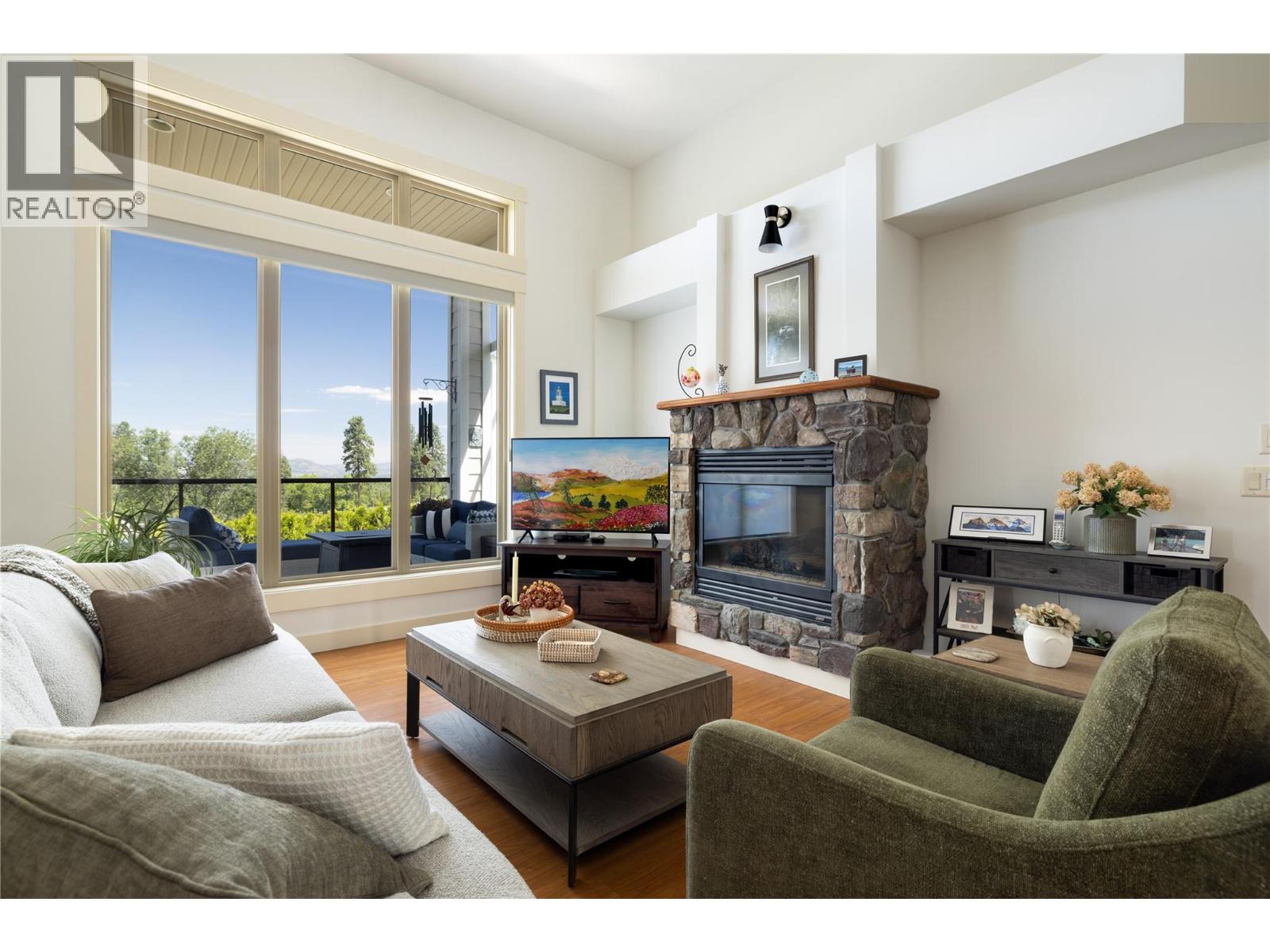 570 Gowen Place, Kelowna, British Columbia  V1W 5B4 - Photo 31 - 10392283