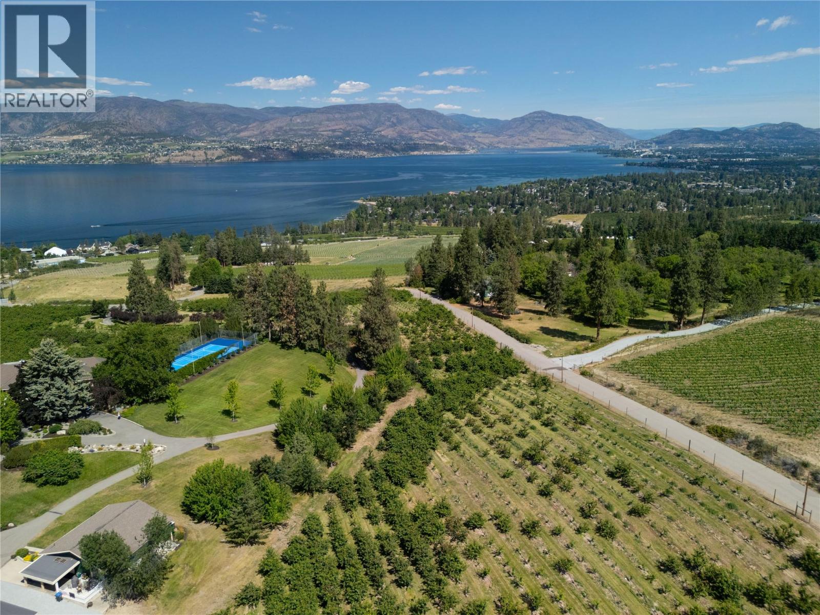 570 Gowen Place, Kelowna, British Columbia  V1W 5B4 - Photo 6 - 10392283
