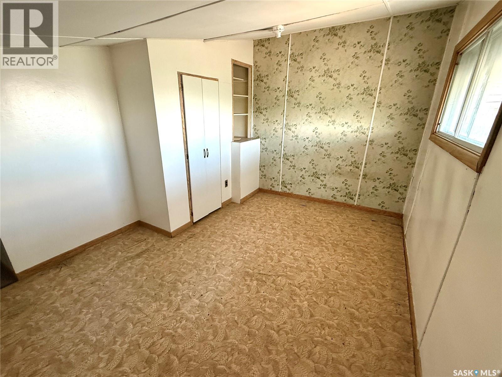 300 Railway Avenue E, North Battleford, Saskatchewan  S9A 3C8 - Photo 23 - SK040476