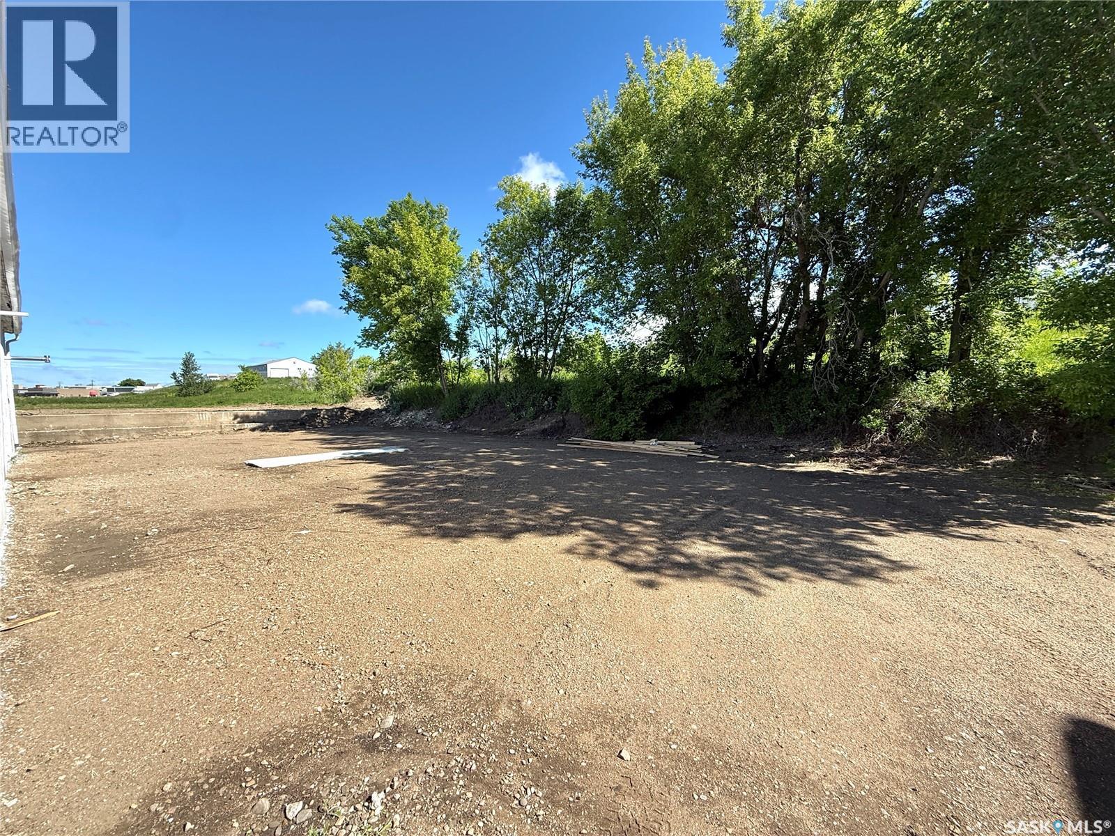300 Railway Avenue E, North Battleford, Saskatchewan  S9A 3C8 - Photo 5 - SK040476