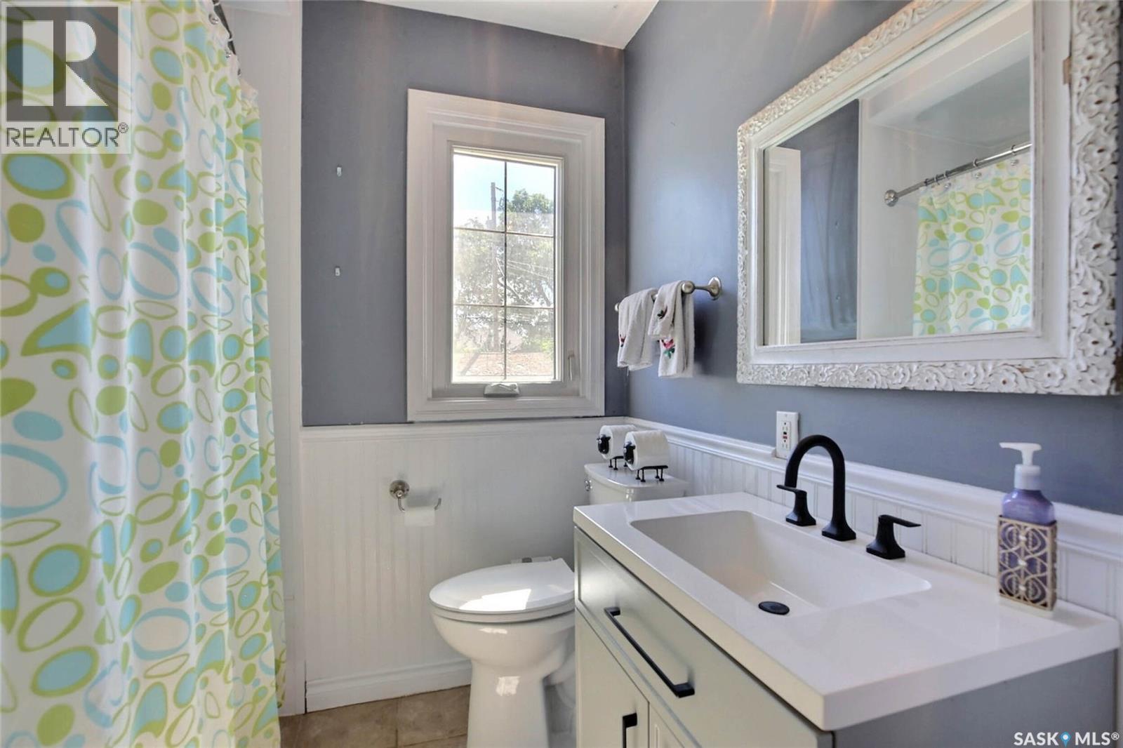 2241 Queen Street, Regina, Saskatchewan  S4T 4C6 - Photo 10 - SK040332
