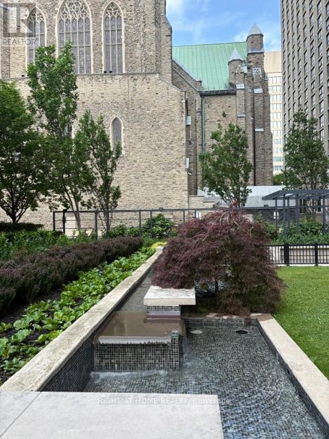 2505 - 28 Ted Rogers Way, Toronto, Ontario M4Y 2J4 - Photo 9 - C13481566