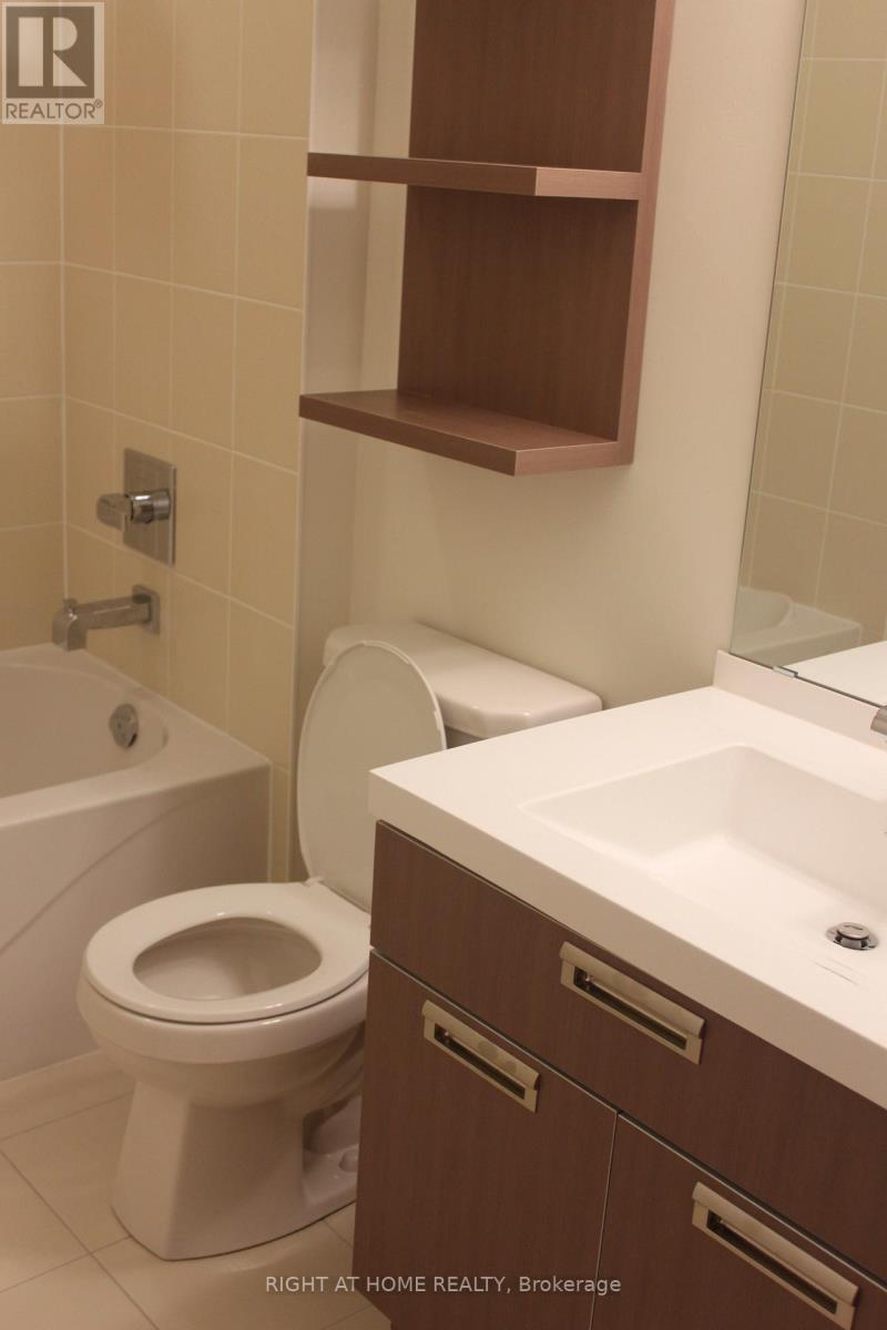 2505 - 28 Ted Rogers Way, Toronto, Ontario M4Y 2J4 - Photo 24 - C13481566