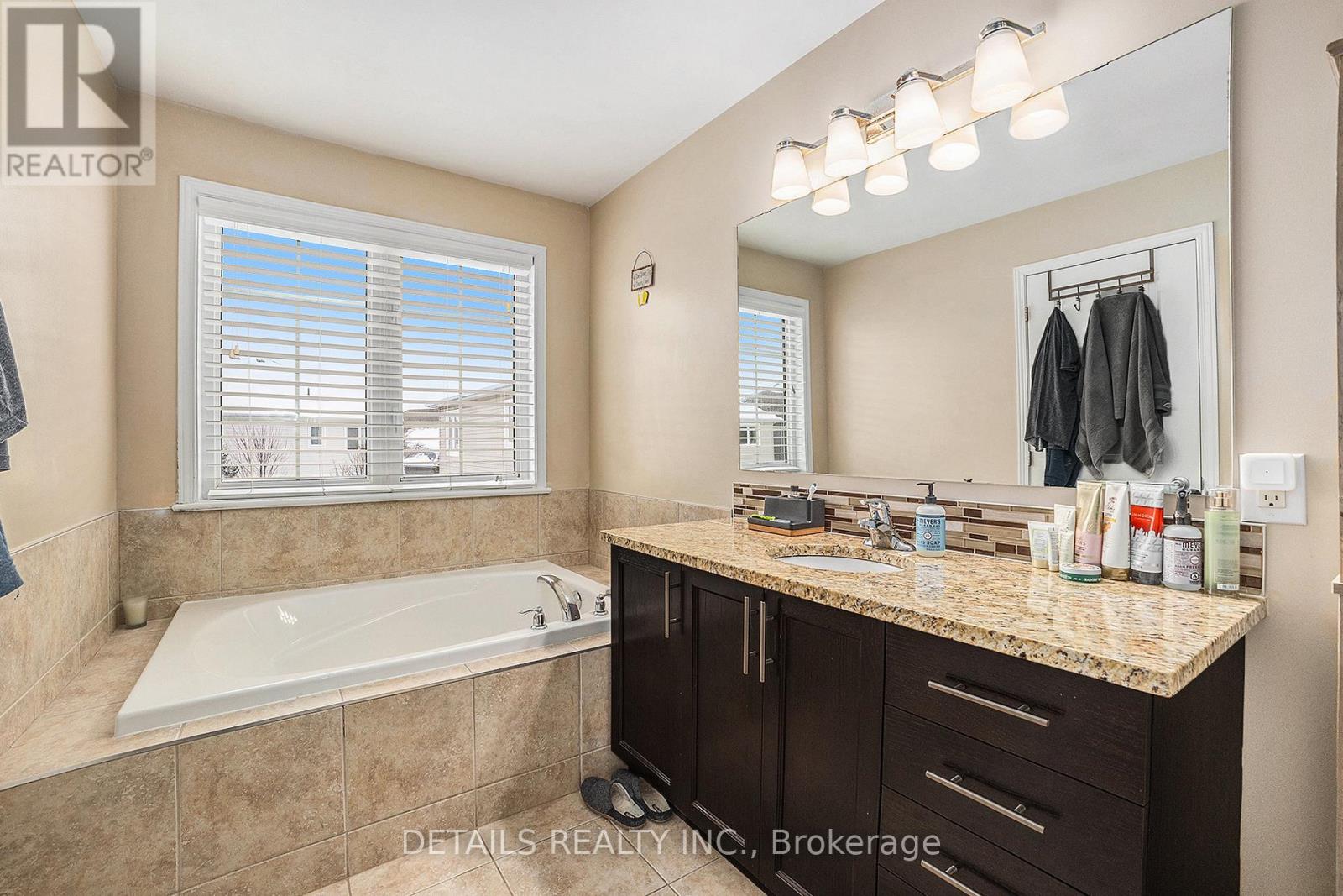 107 Lochnaw Private, Ottawa, Ontario K2J 0Z5 - Photo 15 - X13481768