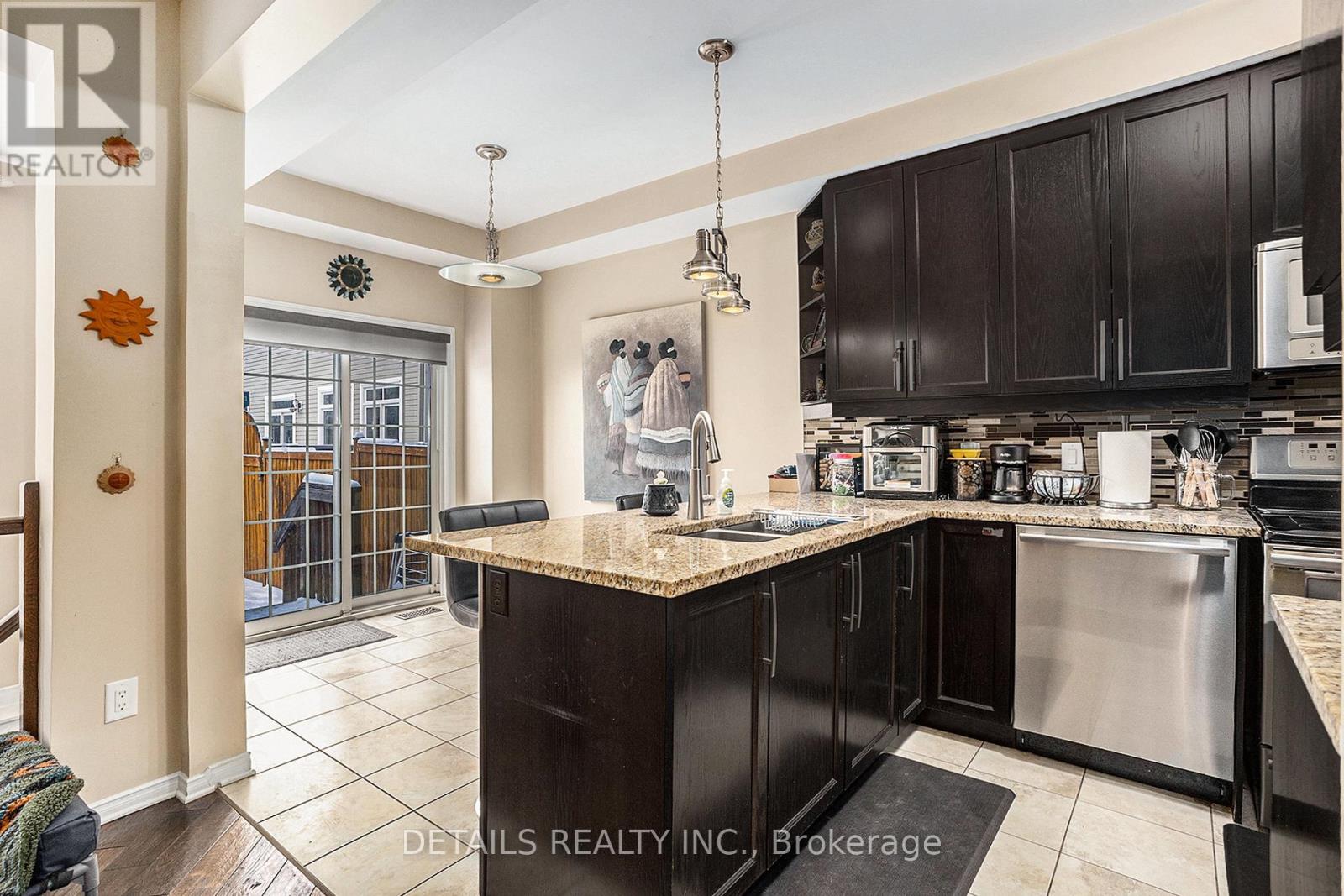 107 Lochnaw Private, Ottawa, Ontario K2J 0Z5 - Photo 7 - X13481768