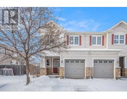107 LOCHNAW PRIVATE, Ottawa, Ontario