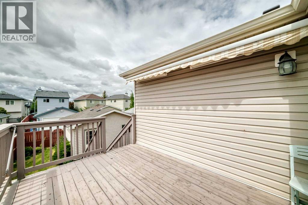 27 Covepark Drive NE, Calgary, Alberta  T3K 5T6 - Photo 15 - A2318996