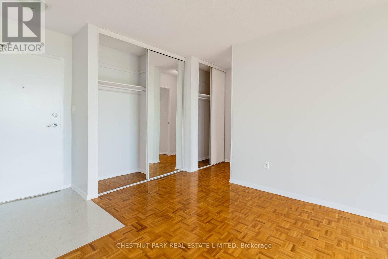 1412 - 150 Lakeshore Road W, Mississauga, Ontario  L5H 3R2 - Photo 20 - W13481784