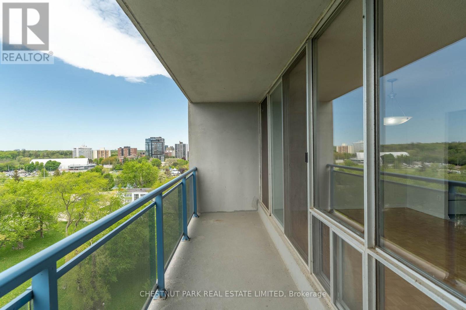 1412 - 150 Lakeshore Road W, Mississauga, Ontario  L5H 3R2 - Photo 30 - W13481784
