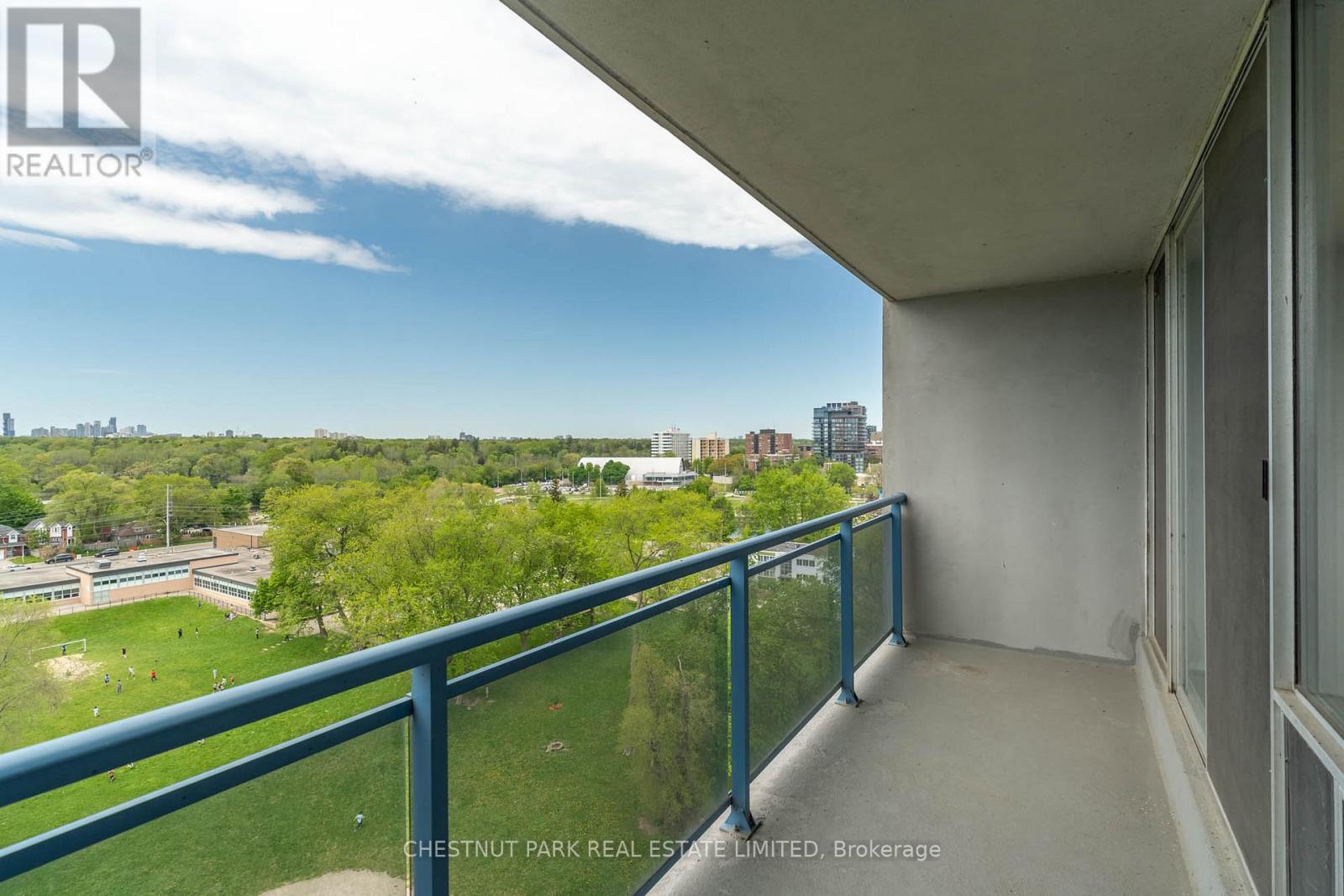 1412 - 150 Lakeshore Road W, Mississauga, Ontario  L5H 3R2 - Photo 31 - W13481784