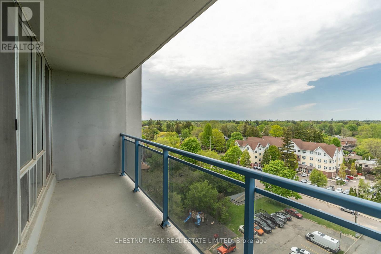 1412 - 150 Lakeshore Road W, Mississauga, Ontario  L5H 3R2 - Photo 33 - W13481784