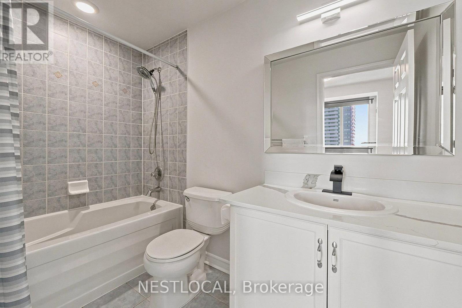 2611 - 388 Prince Of Wales Drive, Mississauga, Ontario  L5B 0A1 - Photo 12 - W13481786