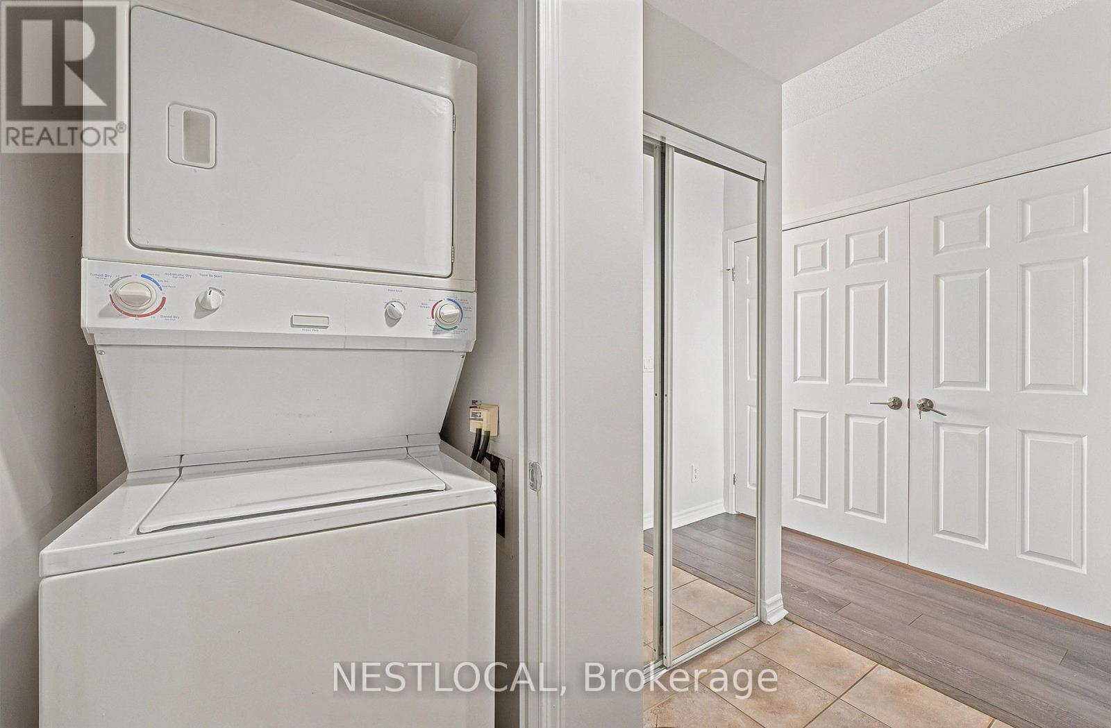 2611 - 388 Prince Of Wales Drive, Mississauga, Ontario  L5B 0A1 - Photo 16 - W13481786