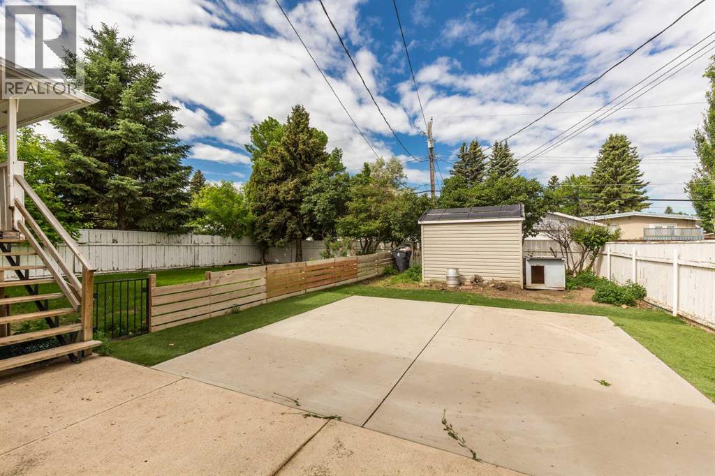 1210 24 Street N, Lethbridge, Alberta  T1H 3V5 - Photo 22 - A2323480