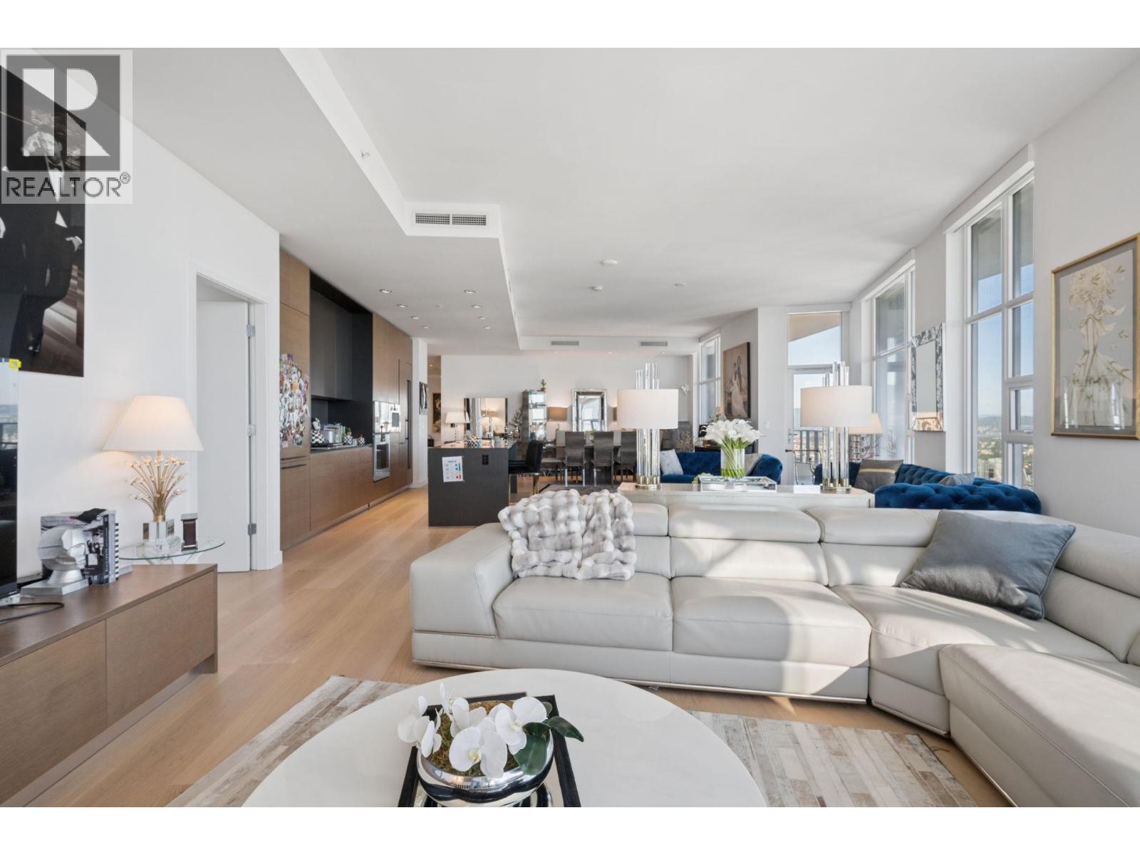5802 1289 Hornby Street, Vancouver, British Columbia  V6Z 0G7 - Photo 4 - R3138105