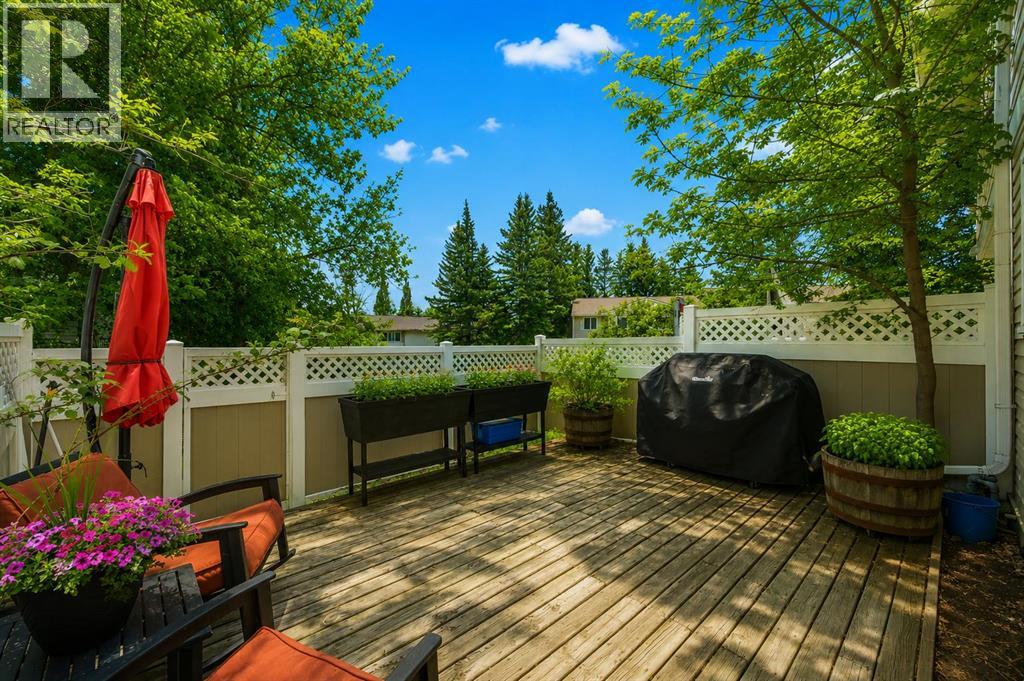 165 Woodmont Terrace Sw, Calgary, Alberta  T2W 4Z4 - Photo 17 - A2314987